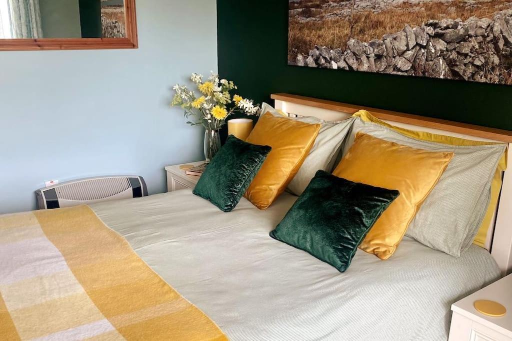 The Apartment At Burkedale House Corofin  Kültér fotó